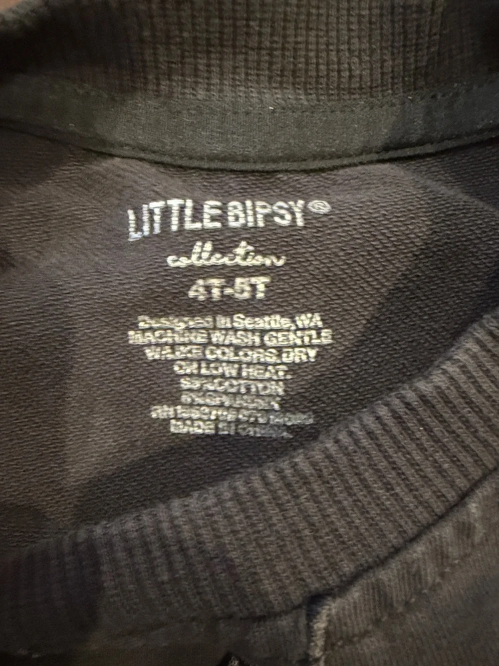 Little Bipsy Boy’s Black Crewneck Pullover Sweater Size 3-4T - C39-082 - Picture 2 of 6